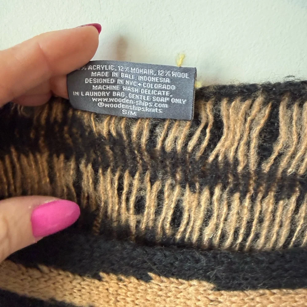 Wooden Ships Black and Tan Zebra Sweater size S:M